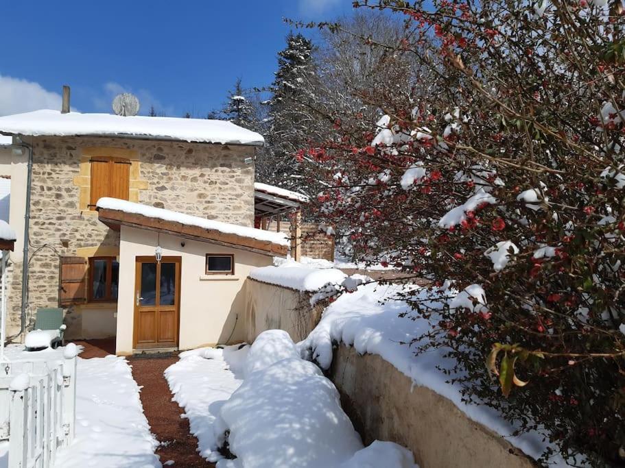Joli Gite Rural Dans Un Havre De Paix Saint-Bonnet-le-Troncy Extérieur photo