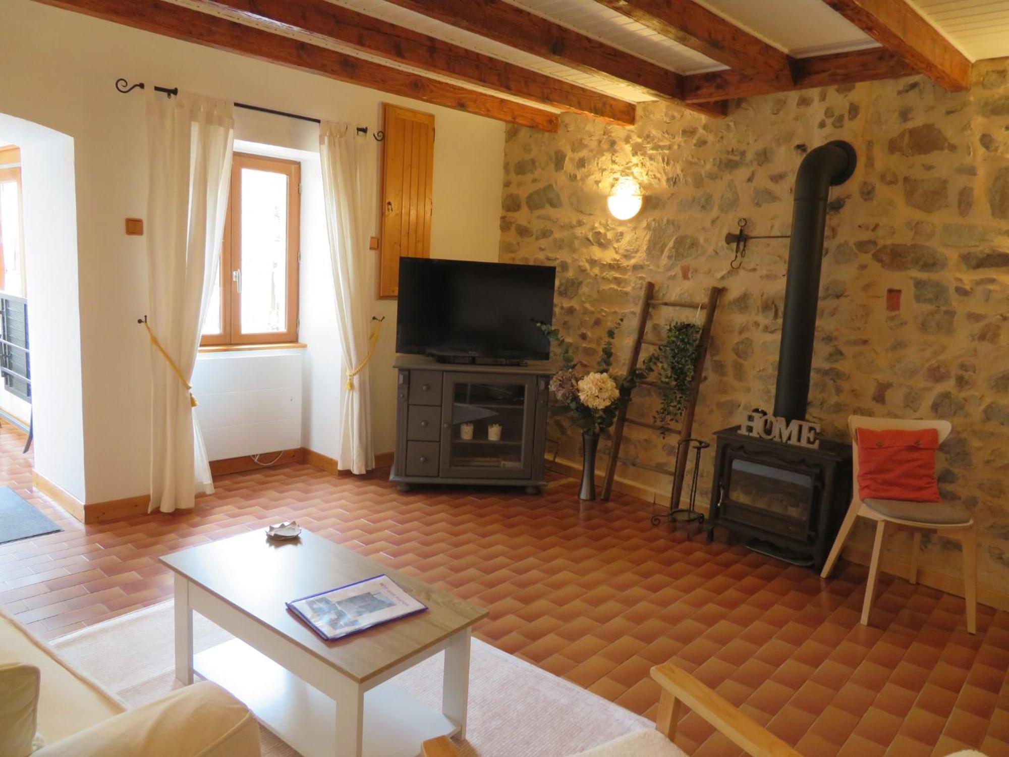 Joli Gite Rural Dans Un Havre De Paix Saint-Bonnet-le-Troncy Extérieur photo